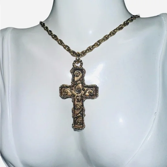 47-25 Preloved Vintage Reversible Two (2)-Way Cross Pendant Necklace - Picture 4 of 5